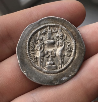 Sixième drachme sassanide  Aa719110