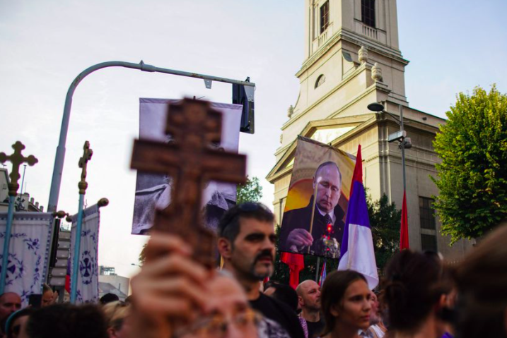 odrzana gay parada u srbiji Slika240