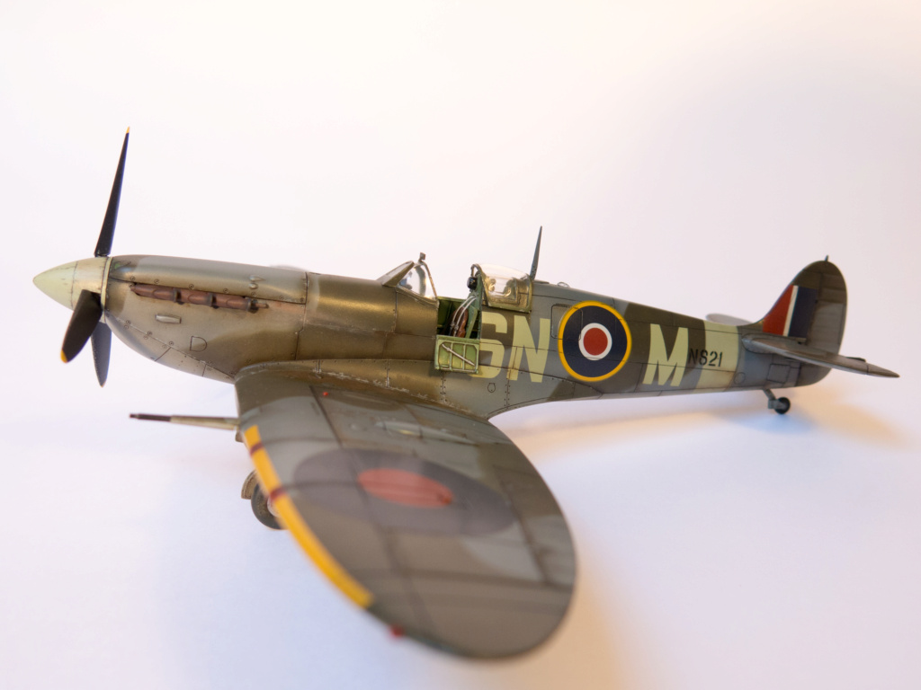 Spitfire Mk Vb au 1/48 Tamiya ( EN821 SN-M 243 Sqn)  2_img_10