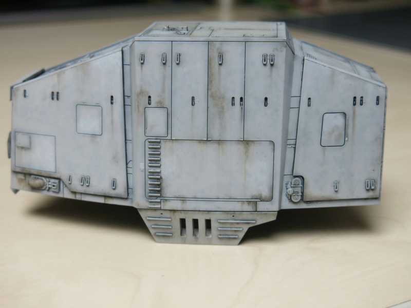 All Terrain Armoured Transport : AT-AT Bandai [1/144] Img_5225