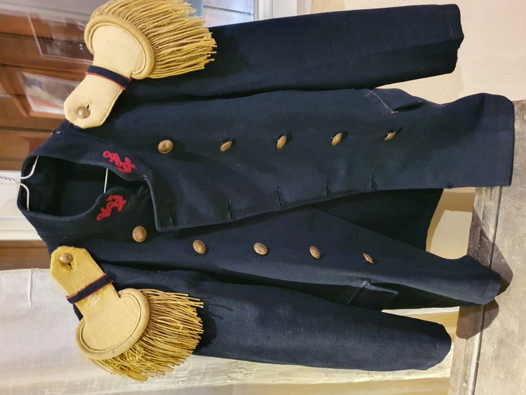Les uniformes de la coloniale  Paleto12