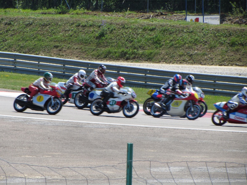 Moto legendes à Dijon Prenois Img_0213