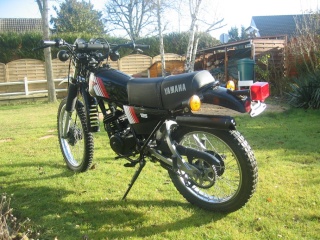 DTMX 125cc Membres / Mod. 1981 Jf7710