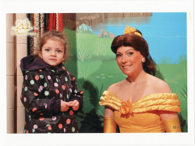 Photos avec les Personnages Disney - Page 4 Img14