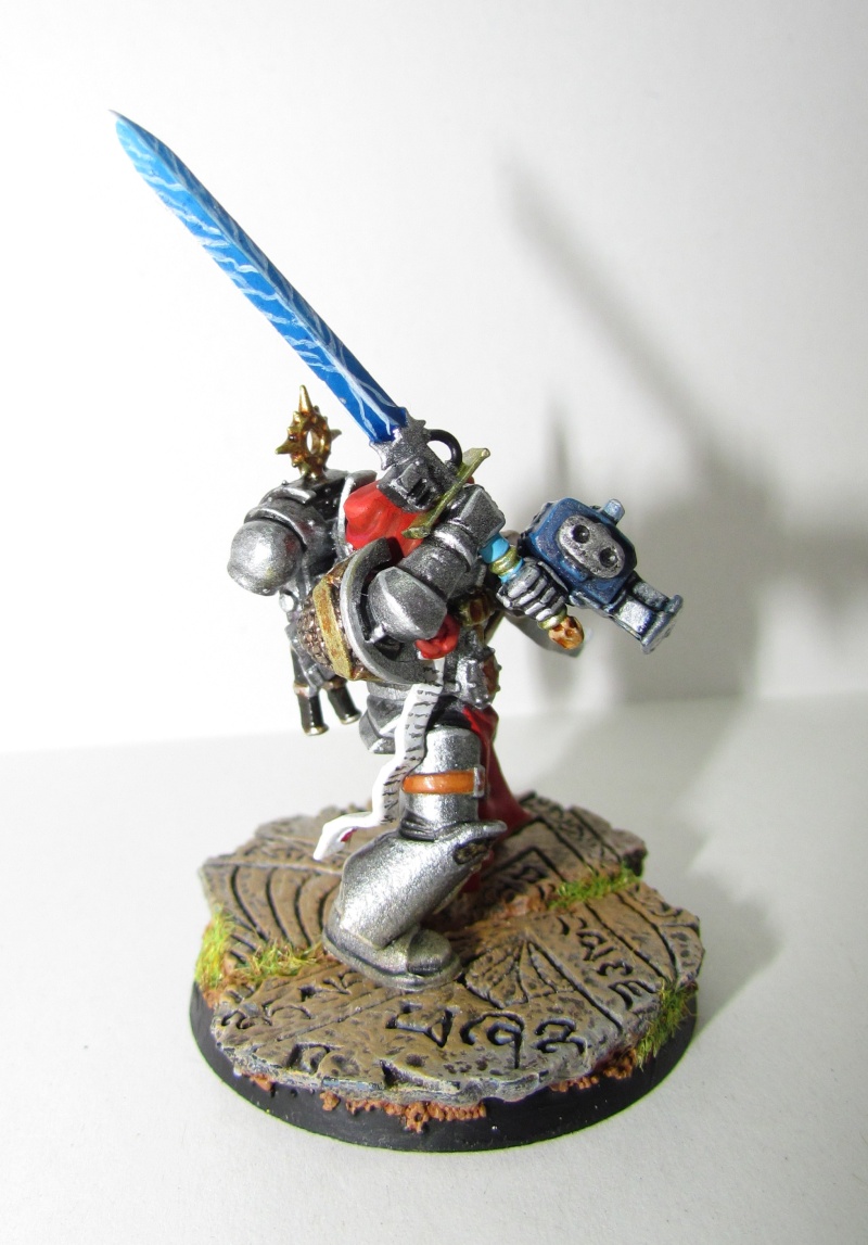  [CDA W40K HEROS] Champion Chevalier Gris :  Cg3_4_10