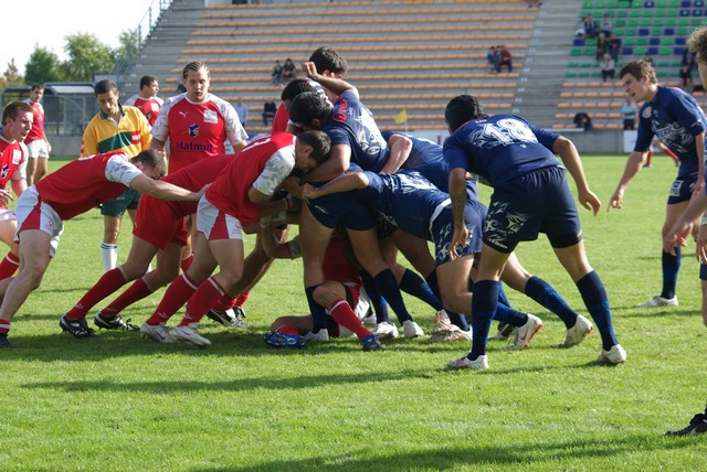 Espoirs : Agen 49 Tarbes 15 - Page 2 Image017