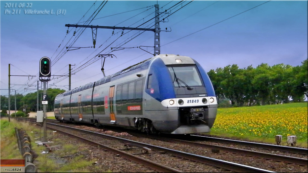 Photos et vidéos de la ligne Bordeaux - Toulouse - Narbonne - Sète (2007-2013) - Page 6 2011_025