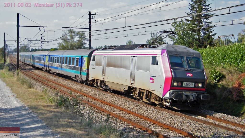 BB26000 : BB 126046 " Carmillon" sur le 3631  Paris-Port Bou à Montlaur (31)   2011_078