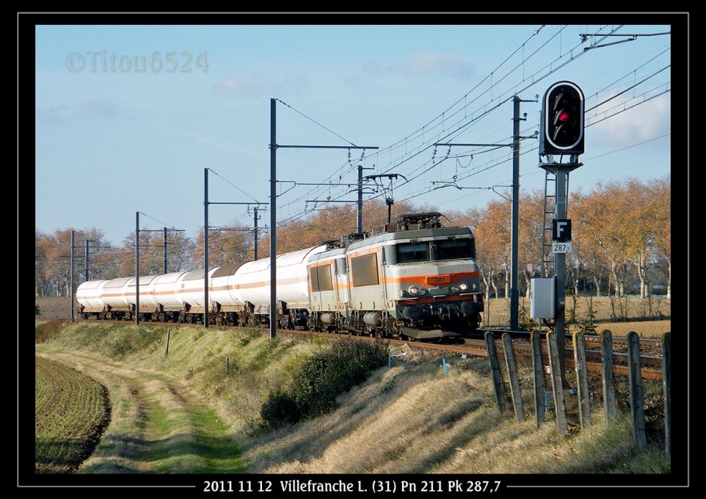 Photos et vidéos de la ligne Bordeaux - Toulouse - Narbonne - Sète (2007-2013) - Page 14 2011_144