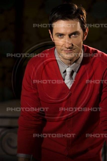 Richard Armitage - Page 21 Ss11_c12