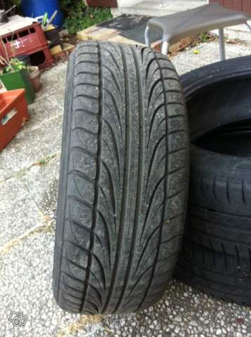 VENDS 4 jantes 17 ET46 pneus 215/40/17zr falken fk452 tout neuf goujons et antivol 49649710