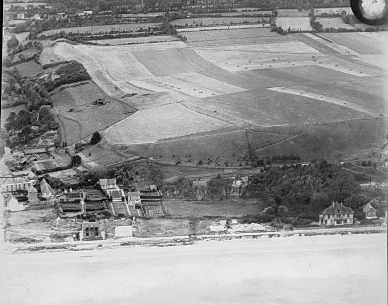 Photos aériennes de 1943 Hameau10