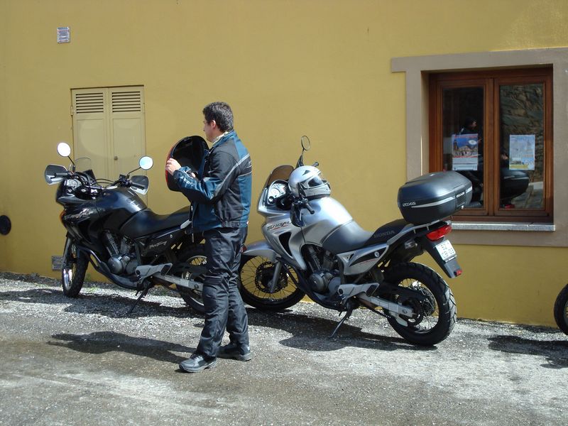 Dia Nacional do Motociclista Fundão 2008 - Página 2 Dsc00030