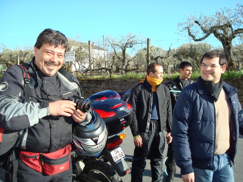 Dia Nacional do Motociclista Fundão 2008 - Página 2 Dsc00112