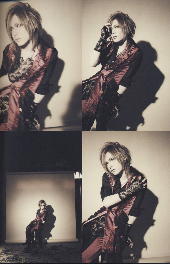 GazettE (Visual kei) - Pgina 14 1810