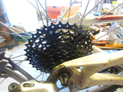 Vtt rockrider 6.2 tout suspendu sale