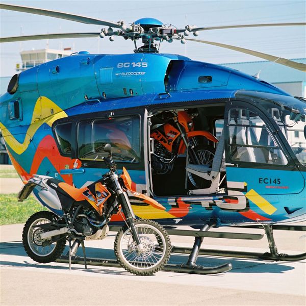 KTM dans les airs 310