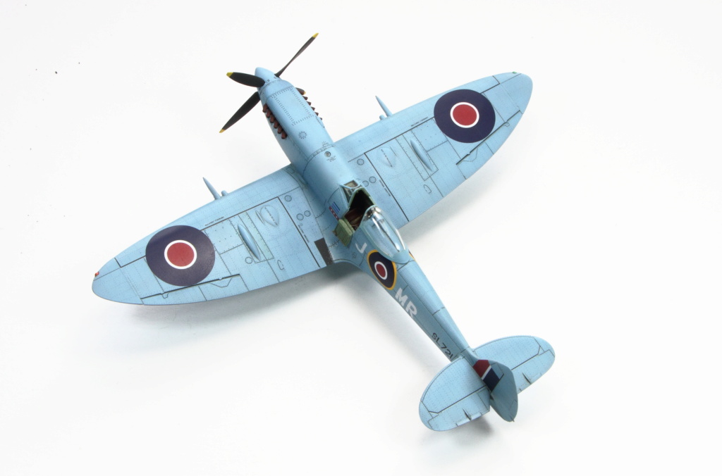Spitfire MkXVI Eduard 1/72 01016