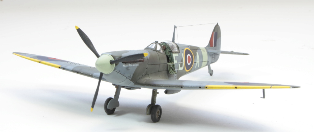 Spitfire MkVa Airfix 1/72 finex 2913