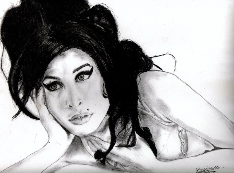 Amy Winehouse Image_10