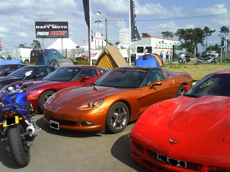 Photos parking Corvettes des 24H Dsc00016