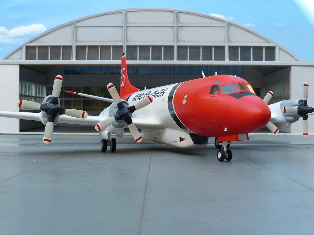 Fire Bomber. Base Hasegawa Lockheed p-3C Orion 1/72. Aero0510