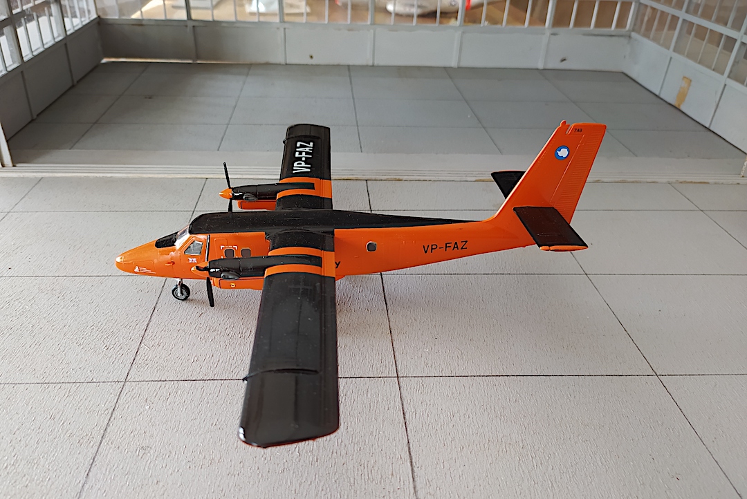 DHC-6 Twin Otter Matchbox 1/72 Dhc-0210