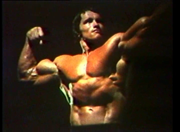 Arnold Schwarzenegger - Page 8 Bodybu22