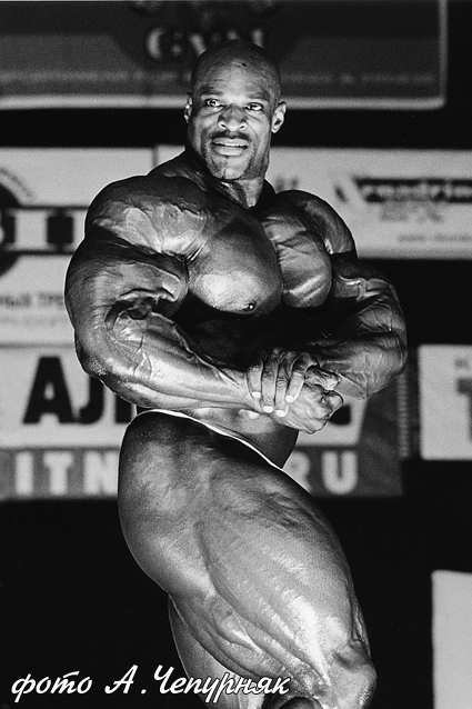 Ronnie Coleman - Page 2 0122610