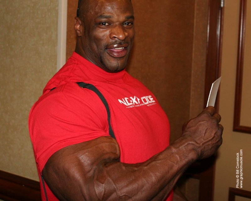 Ronnie Coleman - Page 2 Img_9610