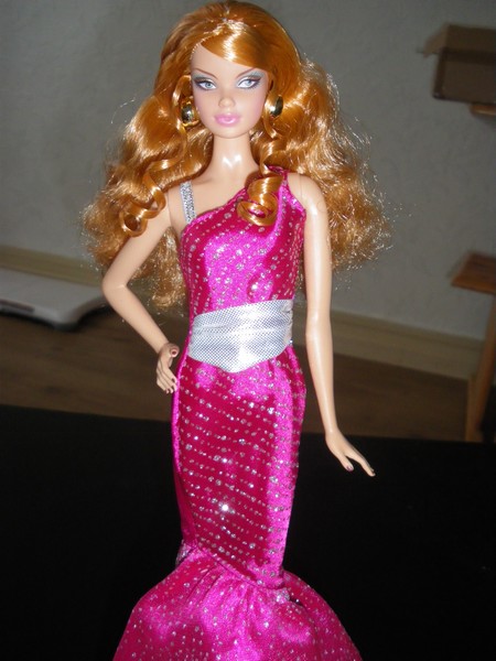 Ma collection de poupées Barbies Imgp0653