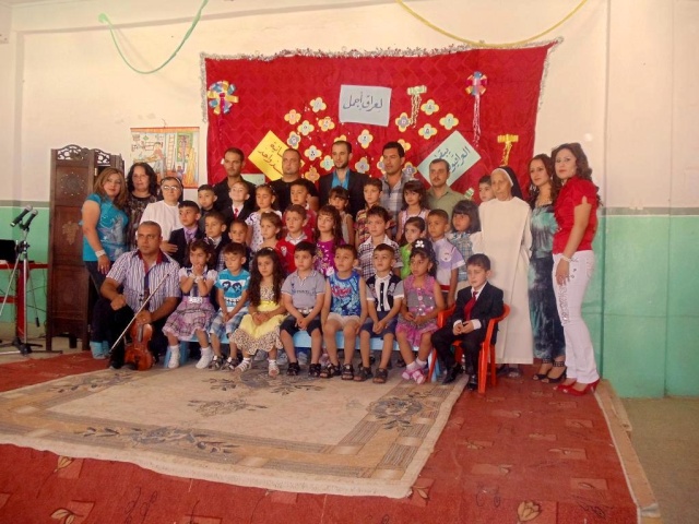 احتفالية تخرج روضة بيت الزنابق للطفولة في تللسقف 251