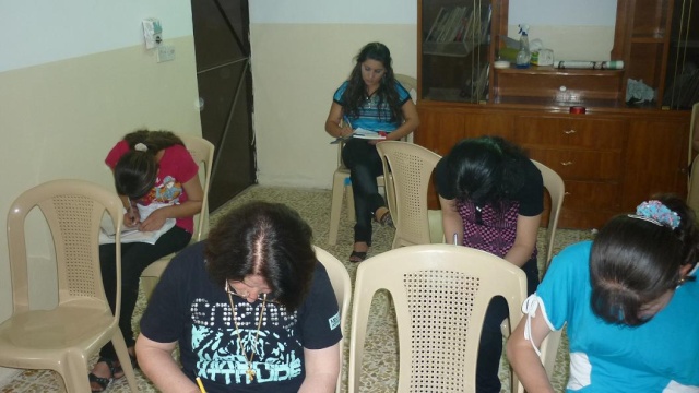 دورة  لتعليم السريانية في مركز الطلبة و الشباب الكلداني السرياني الاشوري في تللسقف 642
