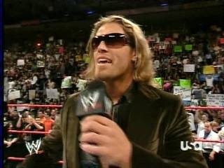 EDGE HABLA DE SU TRIPLE THREAT MATCH 03111