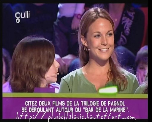 Rebecca Hampton et Aurélie Vaneck sur Gulli Ndvd_134