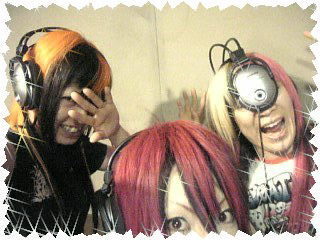 dAnGeR GaNg!!! las mujeres visual n.n Therah10