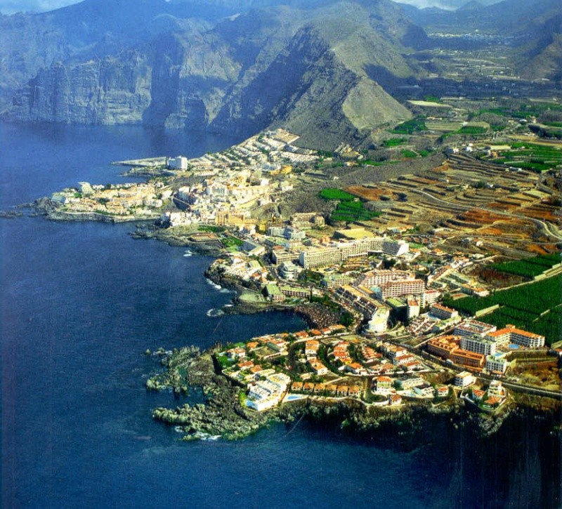 aqui les cuento algo de las 7 islas canarias una de ellas Tenerife donde yo naci Los20g12