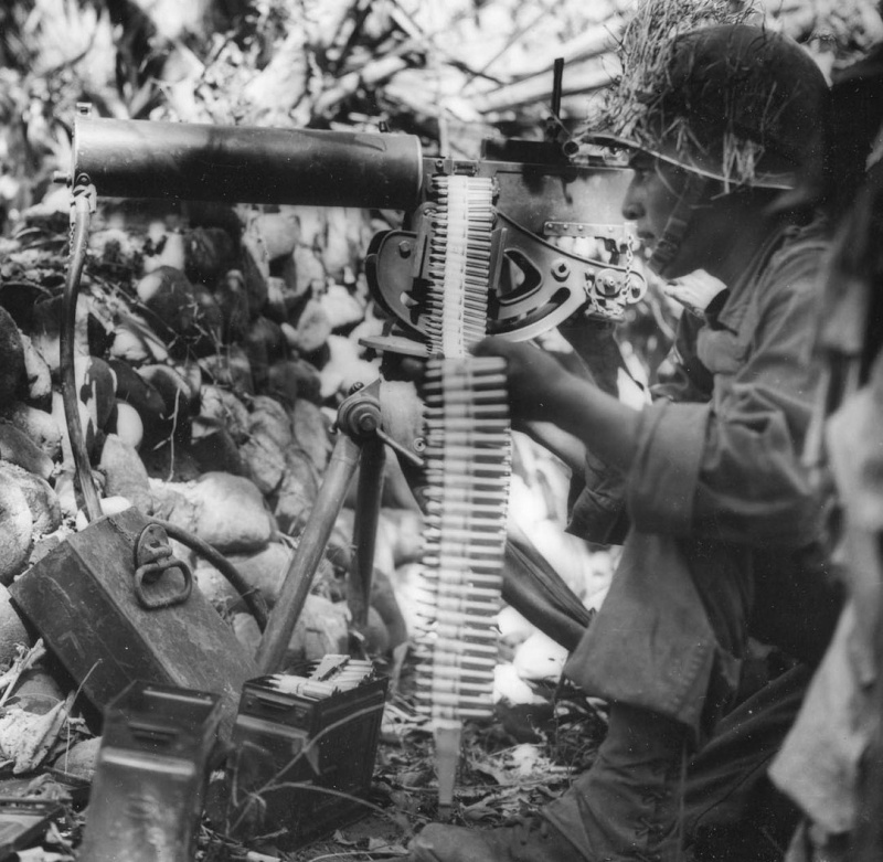 Les Images de la Seconde Guerre Mondiale - Page 9 Kgrhqn12