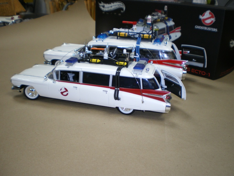 Mon Hotwheel 1/18 Ecto 1  de chez nice cars diecast   Imgp6121