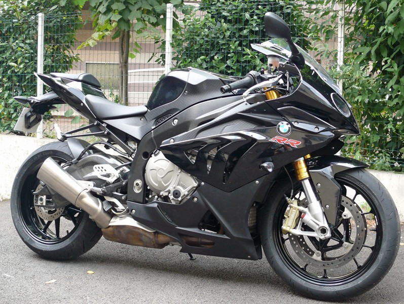 [Vendue] S 1000 RR 2012 noir toutes options 1.900 km 15.500 € S-100011