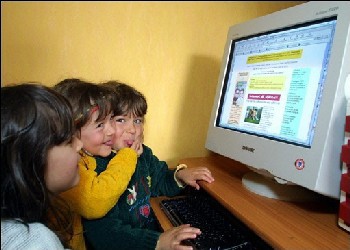 Que font les enfants avec internet ? 42551611