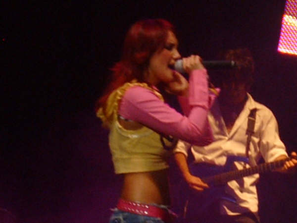 Fotos de RBD en conciertos Dul_en10