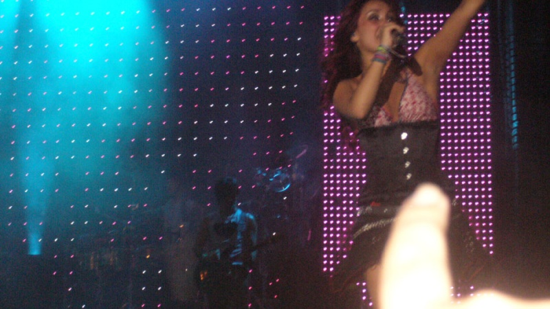 Fotos de RBD en conciertos En_ben10
