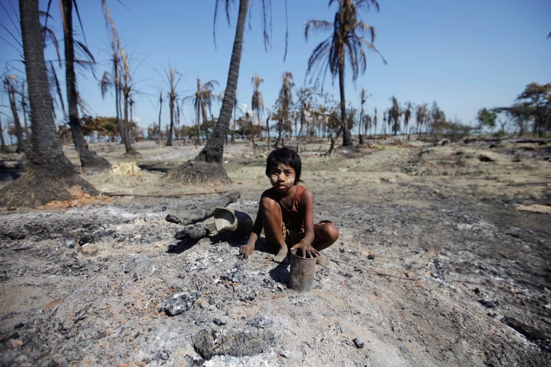 Birmanie / Bangladesh  - Répression contre les Rohingyas - Page 2 54823_10