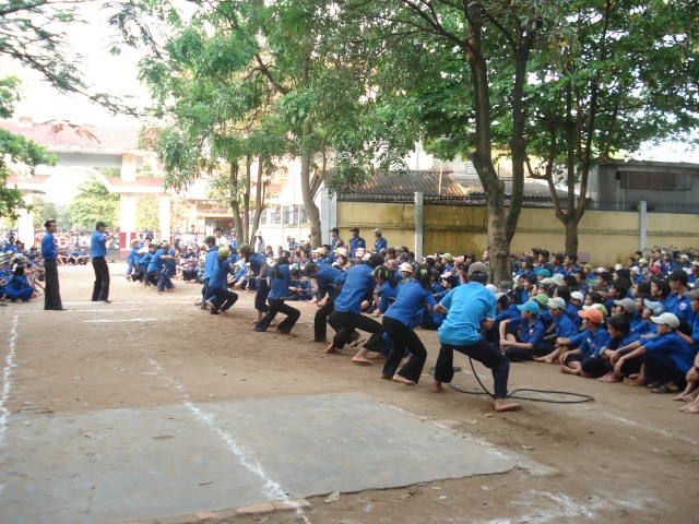Hình ảnh hoạt động của trường Nguyễn Huệ (1) 5710