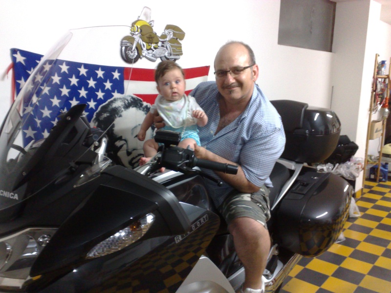 Imbragatura Babyrider, in moto con tuo figlio nel comfort più completo. 12052011