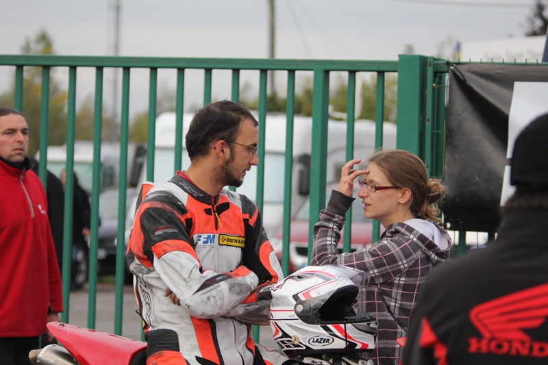 motos - [Promosport] Carole , 8 et 9 octobre 2011  Img_3413