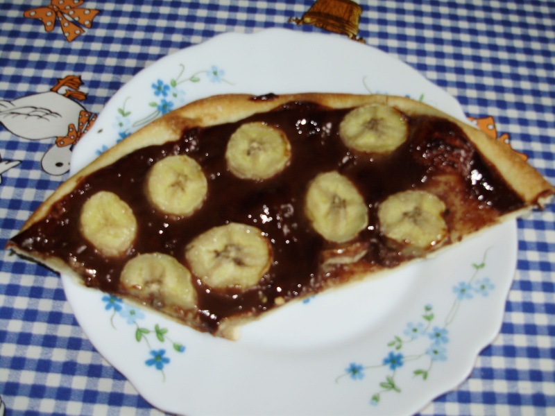 Pizza au chocolat et à la banane 00114