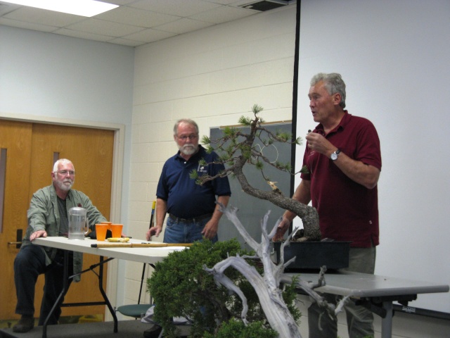 Walter Pall at the Carolina Bonsai Expo Pictur19