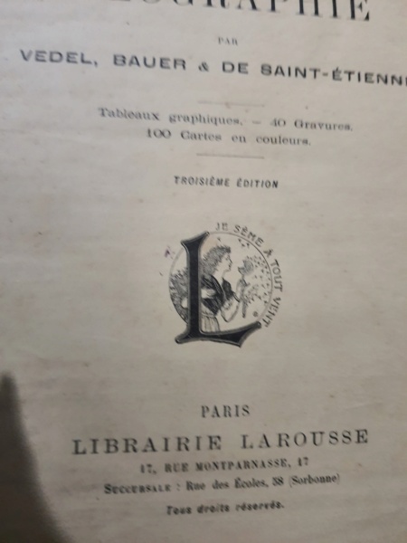 livre-atlas de Gèographie --cours supèrieur-- librairie larousse 1898 20231247